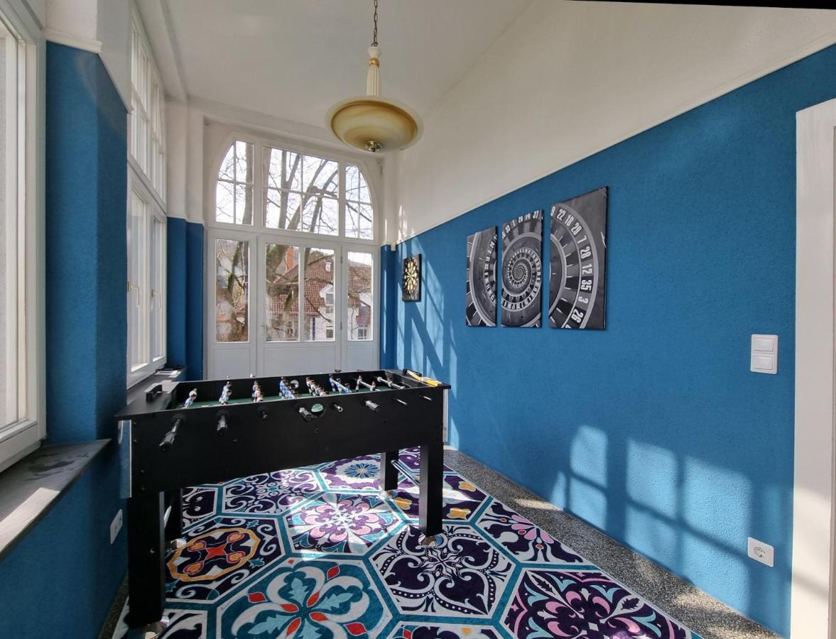 Charysma - Jugendstil Trifft Moderne, Schlafzimmer Mit Smart-Tv, Tischfussball, Darts, Parkplatz Hamelin Buitenkant foto